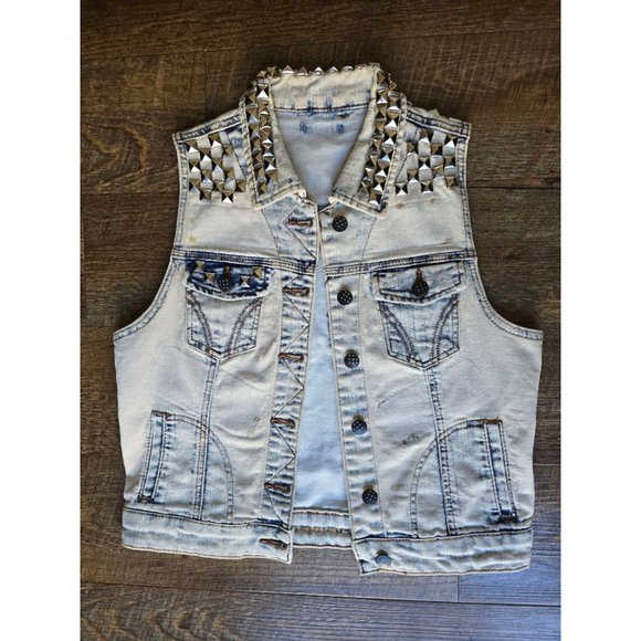 Women's Denim Punk Vest with Patches and Studs M - Picture 4 of 9